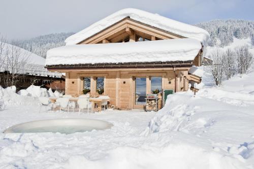 Chalet Inarpa - Appartements Et Suites ラ・クリュサ エクステリア 写真
